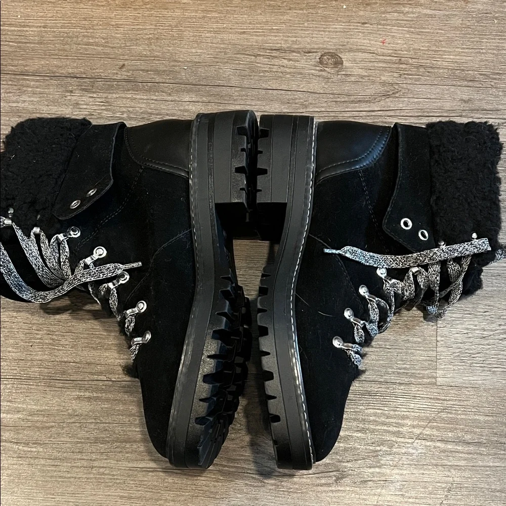 NWOT TIME and TRU Black Faux Suede Hiking Style with Memory foam Boots 10 - Picture 6 of 10